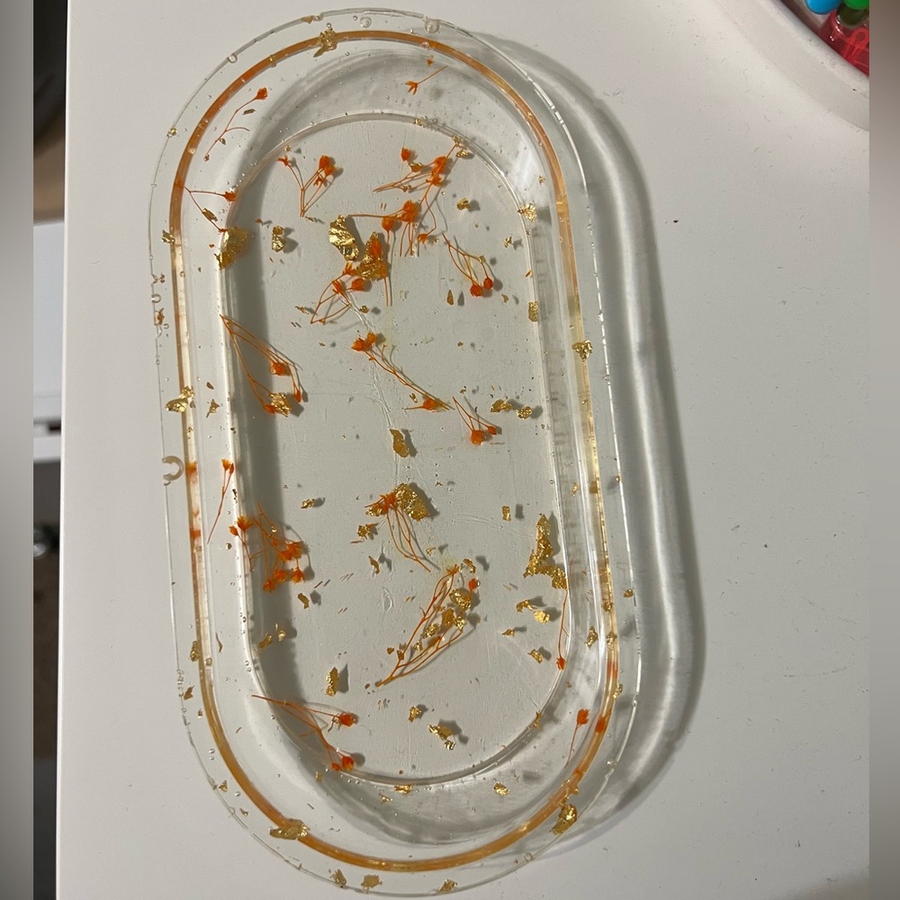 Resin Tray - Picture 2 of 4